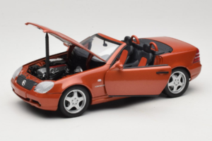 Mercedes SLK R170 230 AMG Orange Metallic Minichamps 1:18 B66005227 Diecast - image 2 of 9