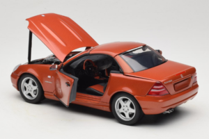 Mercedes SLK R170 230 AMG Orange Metallic Minichamps 1:18 B66005227 Diecast - image 6 of 9