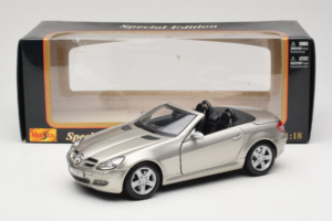 Mercedes SLK R171 Light Bronze Metallic Maisto 1:18 31674-R1 Diecast - image 8 of 8