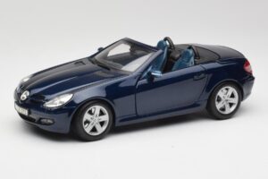 Mercedes SLK R171 Blue Maisto 1:18 B66962190 Diecast