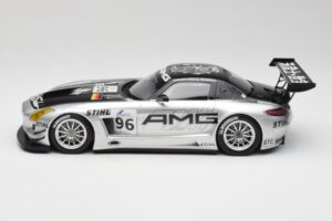 Mercedes AMG SLS C197 GT3 Team AMG China #96 M. Hakkinen / C. Cheng Zhuhai 6th 2011 Minichamps 1:18 151113196 Diecast - image 3 of 6