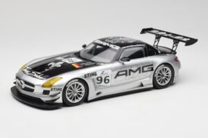 Mercedes AMG SLS C197 GT3 Team AMG China #96 M. Hakkinen / C. Cheng Zhuhai 6th 2011 Minichamps 1:18 151113196 Diecast