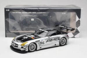 Mercedes AMG SLS C197 GT3 Team AMG China #96 M. Hakkinen / C. Cheng Zhuhai 6th 2011 Minichamps 1:18 151113196 Diecast - image 6 of 6