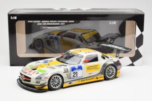Mercedes SLS AMG GT3 #21 Rowe Racing Arnold / Roloff / Seyffarth / Jäger ADAC 24 Hours Nürburgring 2013 Minichamps 1:18 15113 - image 6 of 6