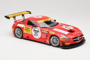 Mercedes SLS AMG GT3 #35 T. Heyer / T. Jager 24 Hours of Spa 2011 Minichamps 1:18 B66960196 Diecast - image 4 of 6