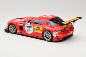 Mercedes SLS AMG GT3 #35 T. Heyer / T. Jager 24 Hours of Spa 2011 Minichamps 1:18 B66960196 Diecast - image 5 of 6