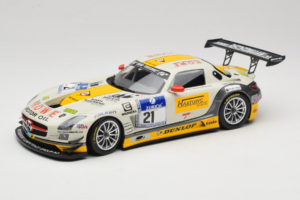 Mercedes SLS AMG GT3 #21 Rowe Racing M. Hartung / N. Heyer ADAC 24 Hours Nurburgring 2013 Minichamps 1:18 151133121 Diecast