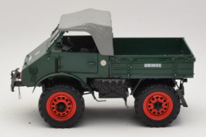 Mercedes Unimog 401 Green Schuco 1:18 135 Diecast - image 4 of 8