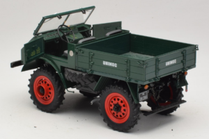 Mercedes Unimog 401 Green Schuco 1:18 135 Diecast - image 5 of 8