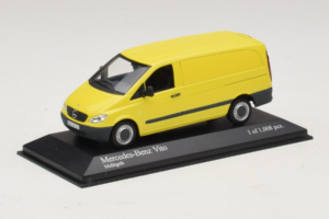 Mercedes Vito Kastenwagen Yellow Minichamps 1:43 400032260 Diecast - image 2 of 4
