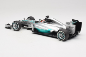 Mercedes W05 #44 L. Hamilton Mercedes AMG Petronas Chinese Grand Prix Winner 2014 Minichamps 1:18 110140244 Diecast - image 5 of 7