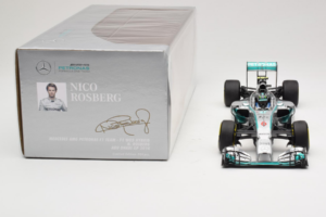 Mercedes W05 #6 N. Rosberg Mercedes AMG Petronas Abu Dhabi Grand Prix 2014 Minichamps 1:18 110140406 Diecast - image 6 of 7