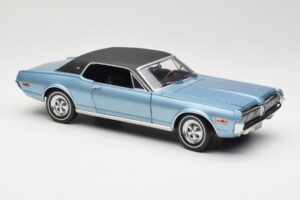 Mercury Cougar XR-7 Blue Sun Star 1:18 1562 Diecast - image 6 of 8