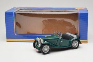 MG TC Midget Green American Mint 1:18 3048191 Diecast - image 8 of 8