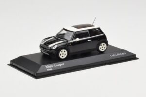 MINI Cooper R50 Black Minichamps 1:43 431138101 Diecast - image 3 of 5