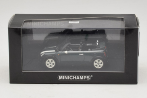 Mini Cooper Cabriolet Green With White Stripe Minichamps 1:43 80420309093-R1 Diecast - image 5 of 5