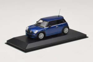 Mini Cooper One R50 Aero Blue Minichamps 1:43 431138270 Diecast - image 2 of 4