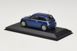 Mini Cooper One R50 Aero Blue Minichamps 1:43 431138270 Diecast - image 3 of 4