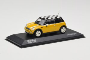 MINI One R50 Yellow Minichamps 1:43 431138104 Diecast - image 4 of 5