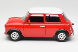 Mini Cooper Red Bburago 1:18 3379 Diecast - image 4 of 8