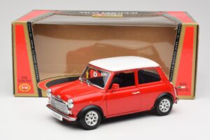Mini Cooper Red Bburago 1:18 3379 Diecast - image 8 of 8