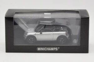 Mini Cooper S R57 Cabriolet Silver Minichamps 1:43 431138830 Diecast - image 4 of 6