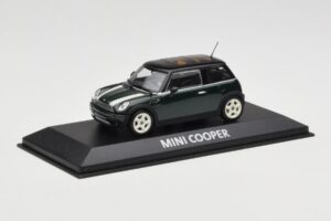 Mini Cooper S R53 Green With Stripes Minichamps 1:43 MINI006 Diecast - image 4 of 4