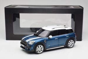 Mini Countryman F60 Island Blue & White Kyosho 1:18 80432447940 Diecast - image 8 of 8