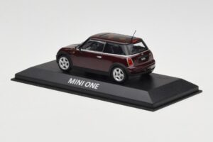 Mini One R50 Dark Red With Black Roof Minichamps 1:43 MINI008 Diecast - image 3 of 5