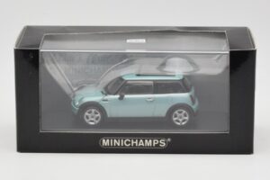 Mini One R50 Light Green With Light Green Roof Minichamps 1:43 MINI003 Diecast - image 4 of 4