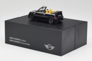 Mini Cooper S R57 Cabriolet Black Minichamps 1:43 80422148818 Diecast - image 3 of 4