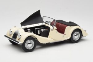 Morgan 4/4 Series II White Kyosho 1:18 08111W Diecast - image 2 of 8