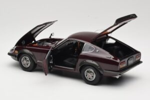 Nissan Fairlady 240Z-G S30 Maroon Kyosho 1:18 08212M Diecast - image 5 of 8