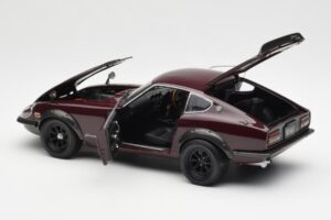 Nissan Fairlady 240ZG Brown Kyosho 1:18 08217M Diecast - image 5 of 8