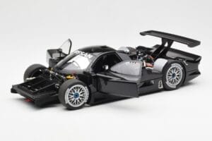 Nissan R390 GT1 #0 24 Hours of Le Mans 1998 AUTOart 1:18 89878 Diecast - image 2 of 8