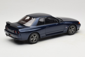 Nissan Skyline GT-R BNR32 Dark Blue Pearl Otto 1:18 OT1199 Resin - image 2 of 6