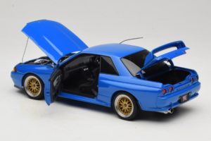 Nissan Skyline GT-R R32 V-Spec II Tuned Blue AUTOart 1:18 77415 Diecast - image 5 of 8