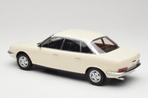 NSU Ro80 White Minichamps 1:18 151015406 Diecast - image 5 of 6