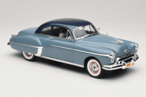 Oldsmobile 88 Blue Grease Auto World 1:18 AWSS103/06 Diecast - image 6 of 8