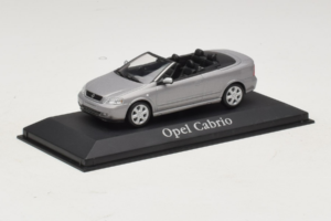 Opel Astra G Cabriolet Grey Metallic Minichamps 1:43 ASTRA001 Diecast - image 2 of 4