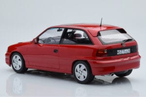 Opel Astra F GSi Red Norev 1:18 183672 Diecast - image 5 of 6