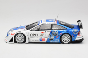 Opel Calibra V6 4x4 #8 O. Gavin DTM 1996 UT Models 1:18 180964388 Diecast - image 4 of 8