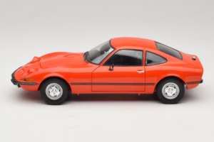 Opel GT/J Red Minichamps 1:18 180049028 Diecast - image 4 of 8