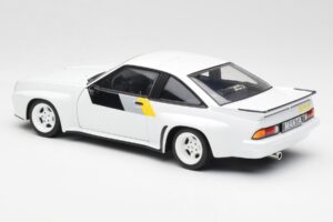 Opel Manta 400 Homologation White Revell 1:18 8819 Diecast - image 7 of 8