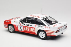 Opel Manta 400 #5 G. Colsoul Rally Ypres 1985 IXO 1:18 18RMC134 Diecast - image 5 of 6