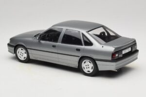 Opel Vectra A 2000 16V Dark Grey MCG 1:18 MCG18462 Diecast - image 5 of 6