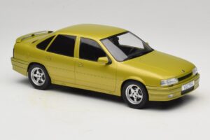 Opel Vectra A 2000 16V Yellow MCG 1:18 MCG18463 Diecast - image 4 of 6