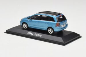 Opel Zafira A Star Blue Minichamps 1:43 B24910027Z Diecast - image 3 of 4