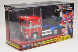 Optimus Prime Transformers Metals Diecast 1:24 99524 Diecast - image 2 of 3