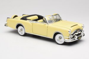 Packard Caribbean Convertible Yellow Road Signature 1:18 92798 Diecast - image 6 of 8
